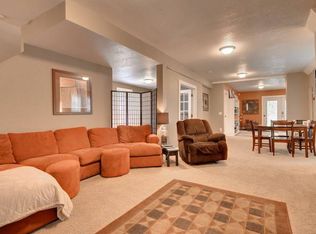 1177 Burns Ave, Saint Paul, MN 55106