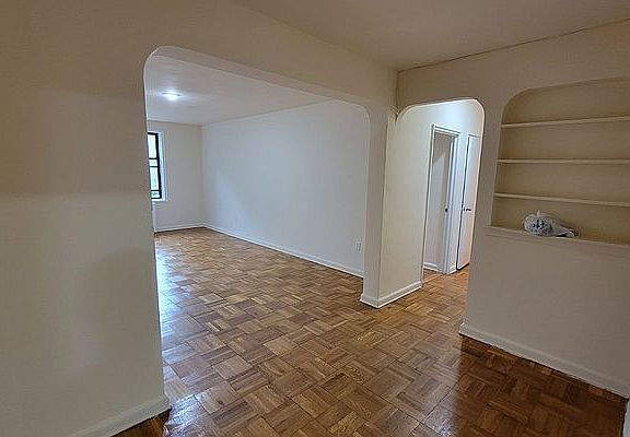2nd image of 66-20 Wetherole St #Jj1