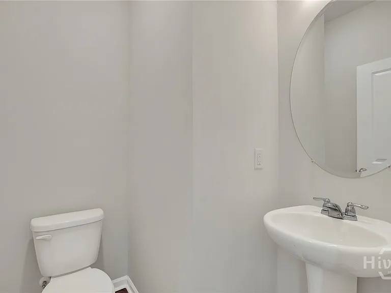 148 Benelli Dr — Photo 13