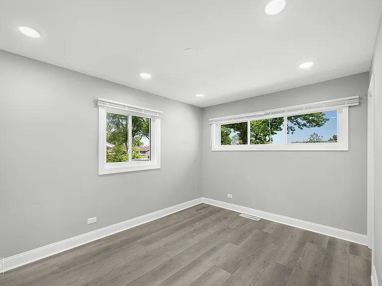 225 Bode Rd — Photo 8