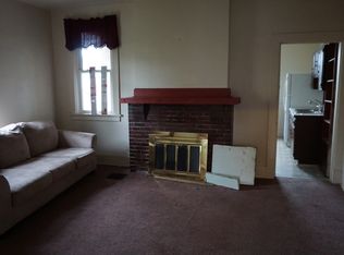 119 Broadway St, Coraopolis, PA 15108