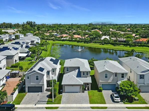 1824 Lake Cove Drive, Lake Worth Beach, FL 33460