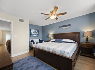 109 Paradise Harbour Blvd APT 211, North Palm Beach, FL 33408