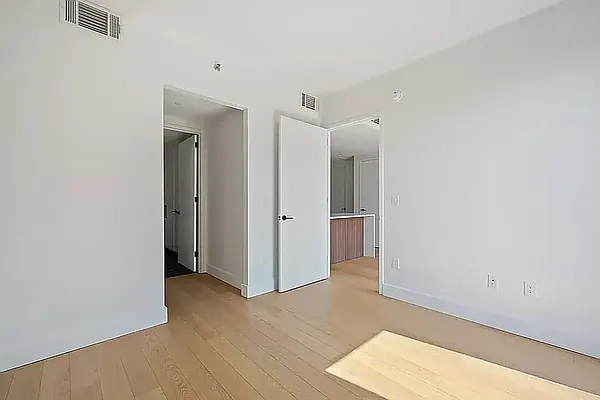 Rented by Living New York | media 37