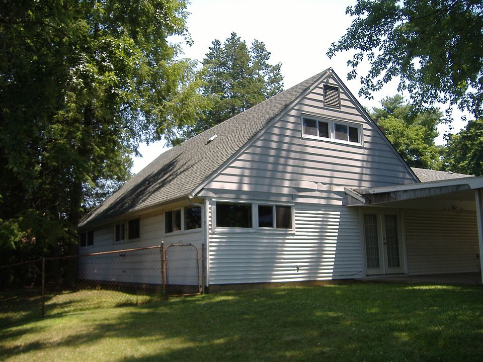 Side and Rear Of Home View