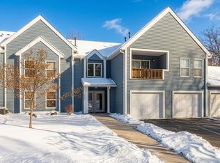 1381 Berry Ridge Rd APT 604, Eagan, MN 55123