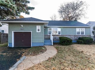 2353 Charing Cross Rd, Baldwin, NY 11510