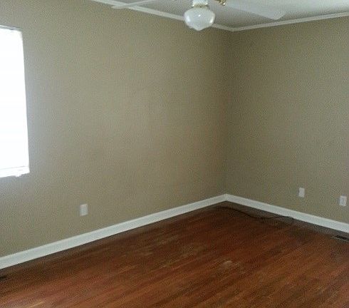 3rd image of 1208 McRee Dr