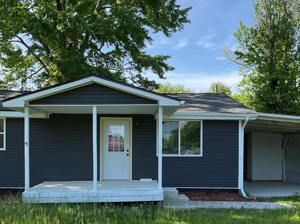 325 Broadway St, Austin, IN 47102