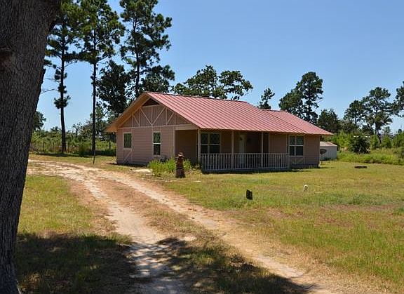 2nd image of 181 S Buckhorn Dr