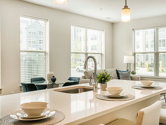 2nd image of 50 Woodview Way #3436852
