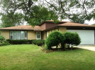 6023 Aspen Ln, South Holland, IL 60443