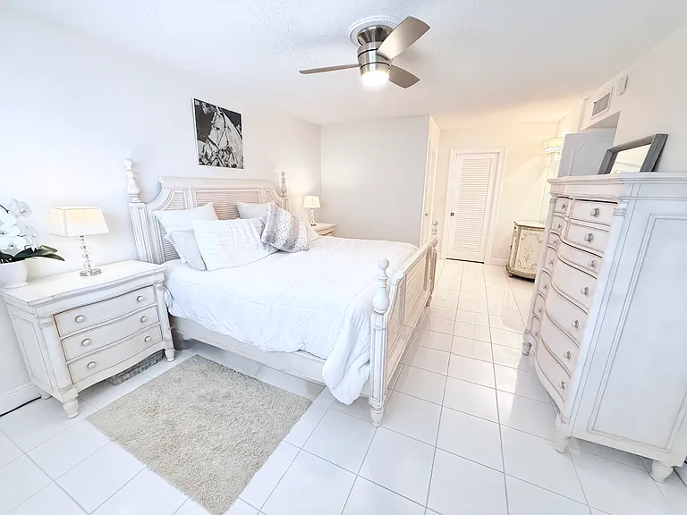 3051 NE 47th Ct #204 — Photo 11