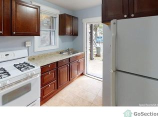 317 Kentucky Ave SE #4, Washington, DC 20003