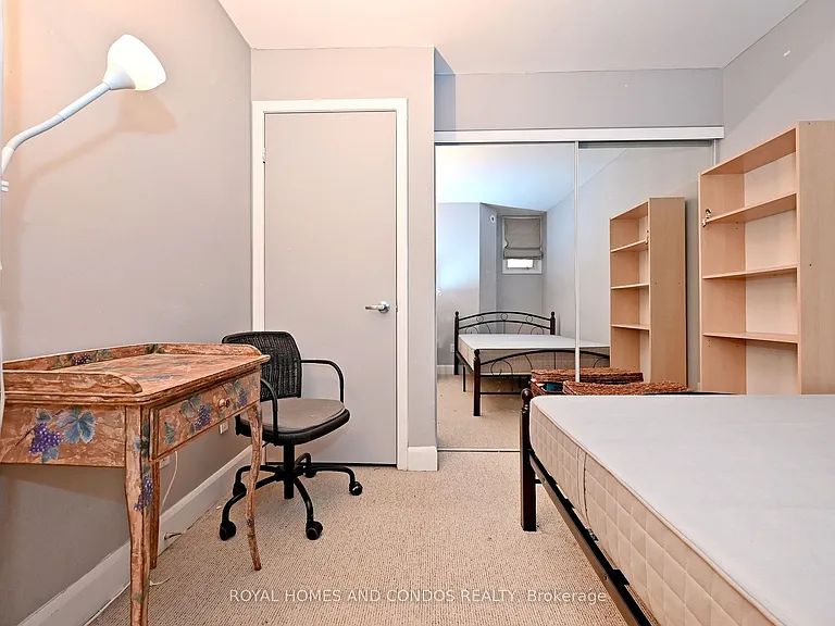 415 Jarvis St #125 — Photo 36