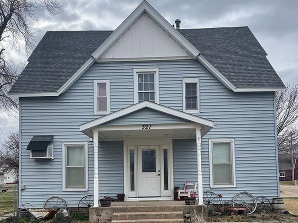 321 N Main St, Bladen, NE 68928