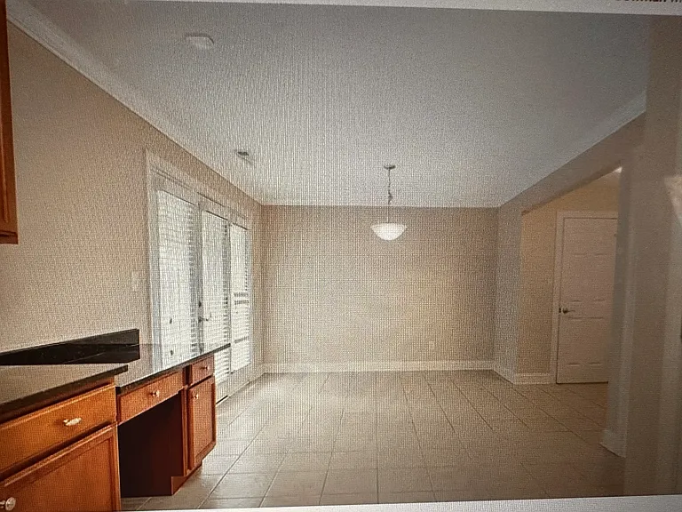 2311 Bentridge Ln — Photo 4