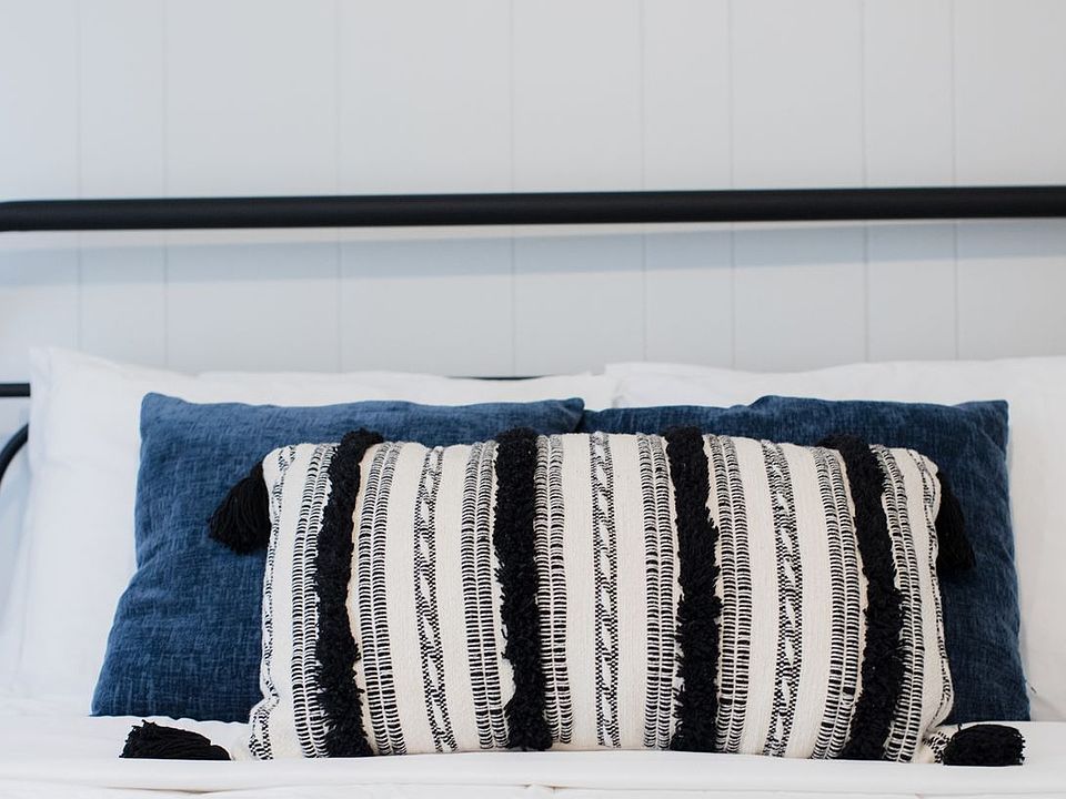 Virginia Hills Apartments 1740 Bonham Rd Bristol VA Zillow