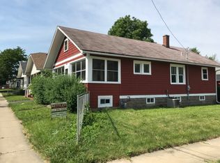 524 N Farnsworth Ave, Aurora, IL 60505