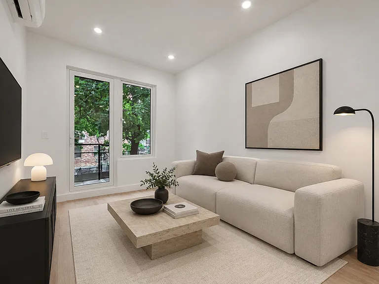 461 Lexington Ave #2B — Photo 3