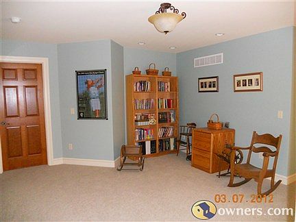 Upstairs Foyer