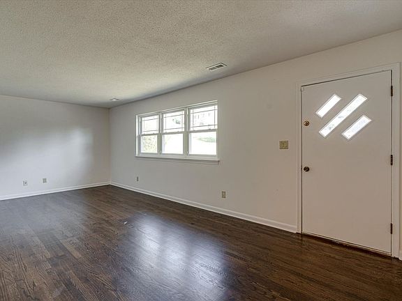 4th image of 416 Marlow Dr