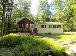 107 Beechnut Ct, Canadensis, PA 18325