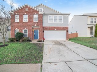 5432 Hammermill Dr, Harrisburg, NC 28075