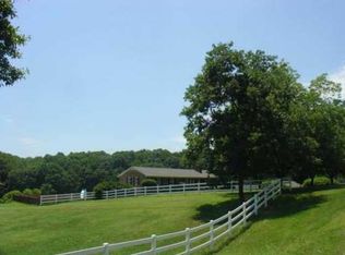 4091 Ledan Ext, Gainesville, GA 30506