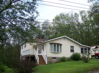 42 Search St, Shickshinny, PA 18655