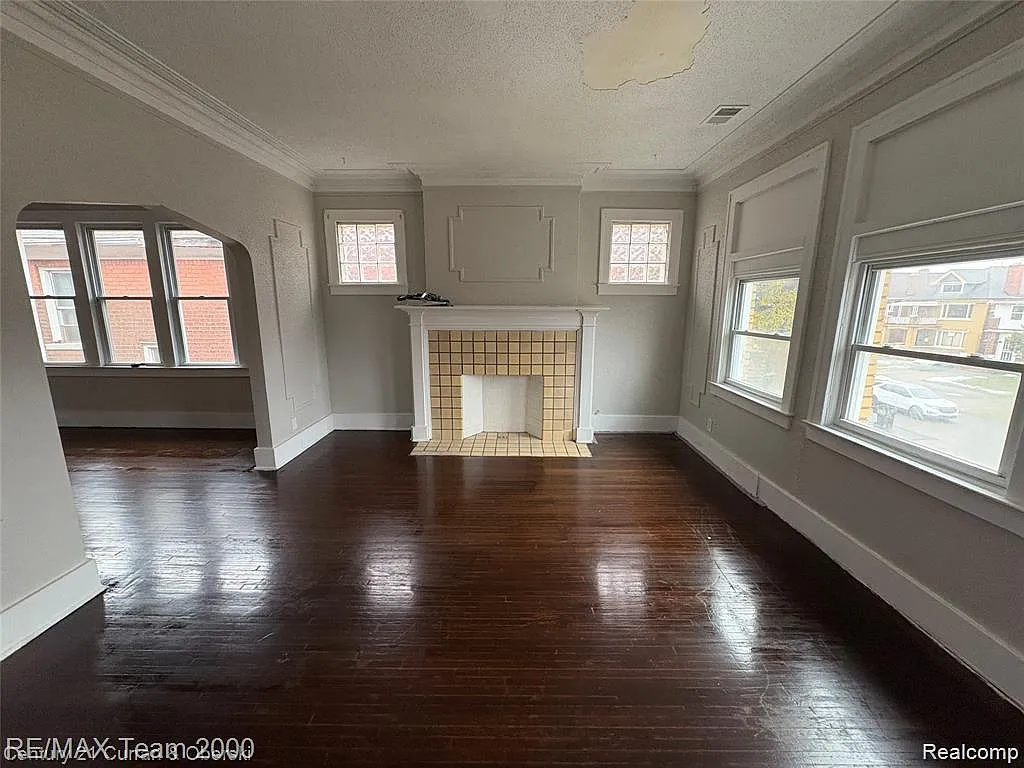 Building Photo - 3014 Sturtevant St