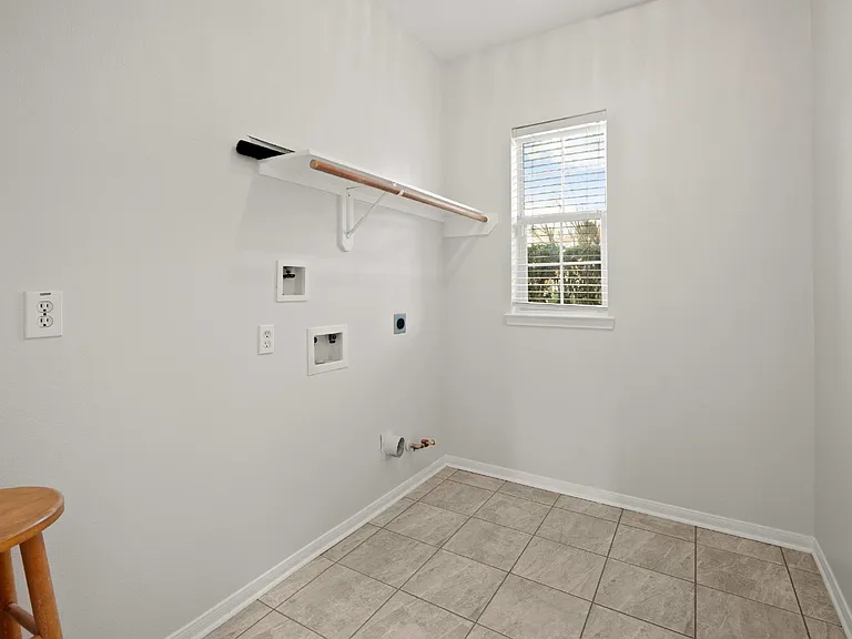 308 Meadow Trail Ct — Photo 21