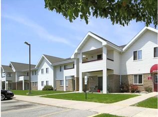 1120 Oakes Rd, Racine, WI 53406