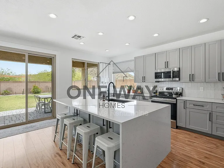 8953 E Hillview St — Photo 10