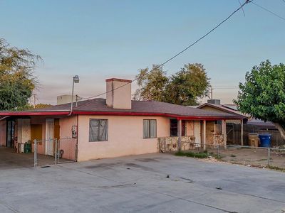 10810 Williams St, Lamont, CA, 93241