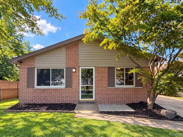 16108 Ziegler St