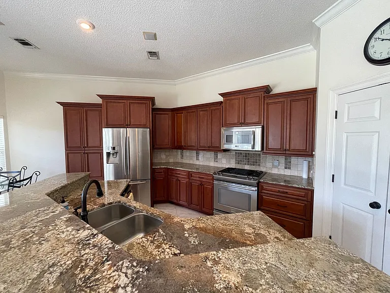 102 Grove Isle Blvd — Photo 17