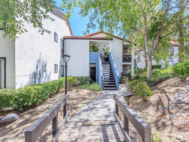 Tierra At Creekside — Photo 8