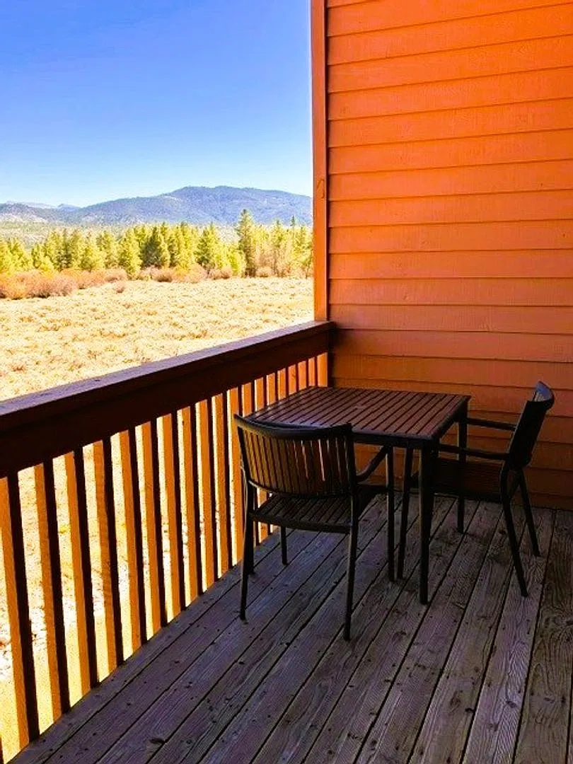 Winter Seasonal Rental- 736C Lagoon Townhomes — Photo 4