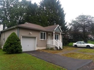 303 Mary St, Mountain Top, PA 18707