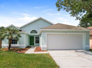311 Chardonnay Pl, Valrico, FL 33594