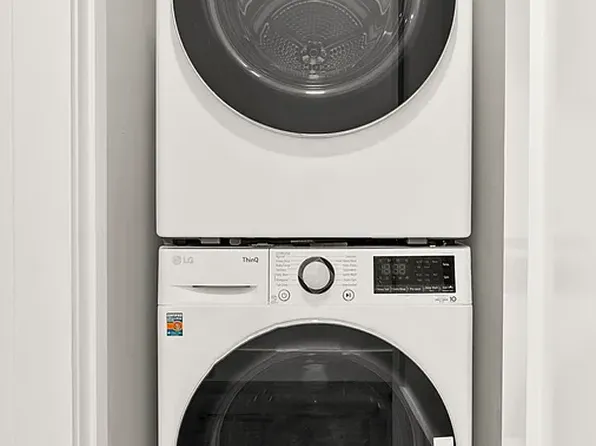 88 Fifth Avenue image 6 of 6