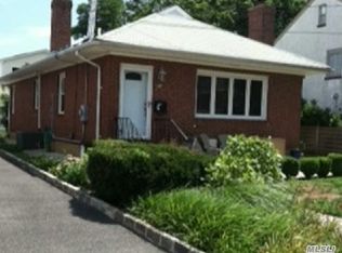 11 Nova Rd, Bayville, NY 11709