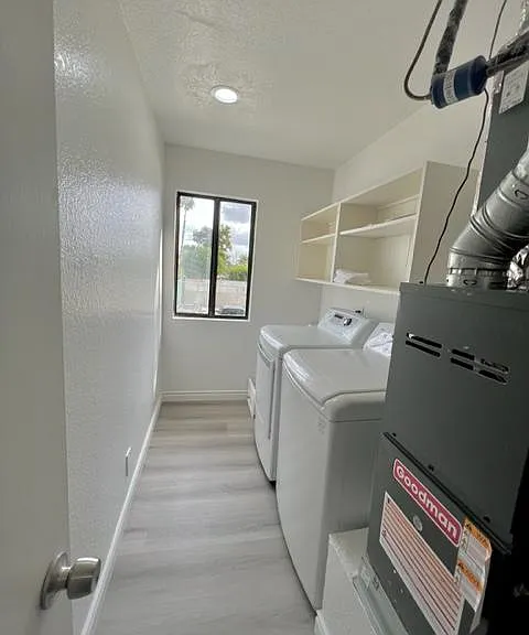7893 Cerritos Ave — Photo 61