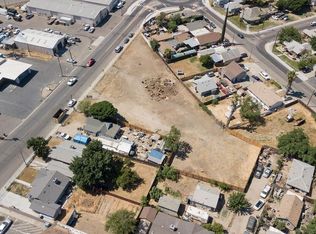 2131 Pine St, Ceres, CA 95307