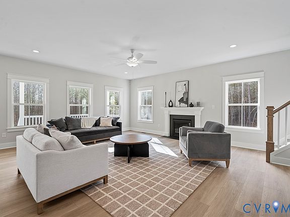 5th image of 9016 Santee Ln