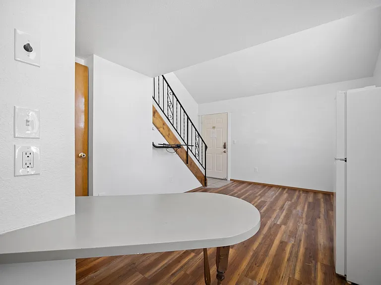 Northside Lofts Fully Updated 1 Bedroom Apartment in North Spokane — Photo 8