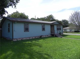 200 Pine St, Keene, TX 76059
