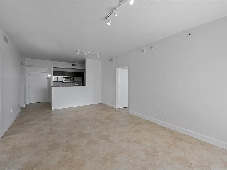 550 Okeechobee Blvd #1605 — Photo 8