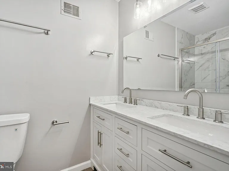 10205 Provincetown Ct — Photo 1